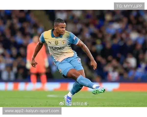 曼城阿坎吉抢断训练更干净——打造防守铁壁的秘密武器