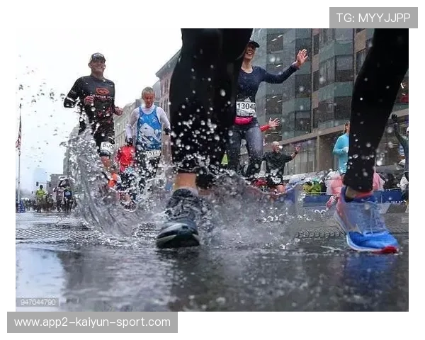 胡志明市马拉松：越南本土跑者夺冠，地理优势惊艳！，越南胡志明市航拍