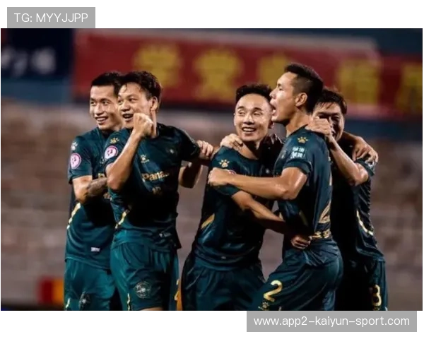 云南玉昆签下杨梓豪，升班马引援力度位居联赛前三名